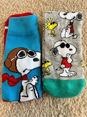 Peanuts Snoopy Woodstock Red Baron Cartoon Crew Socks Novelty Unisex 2 pair